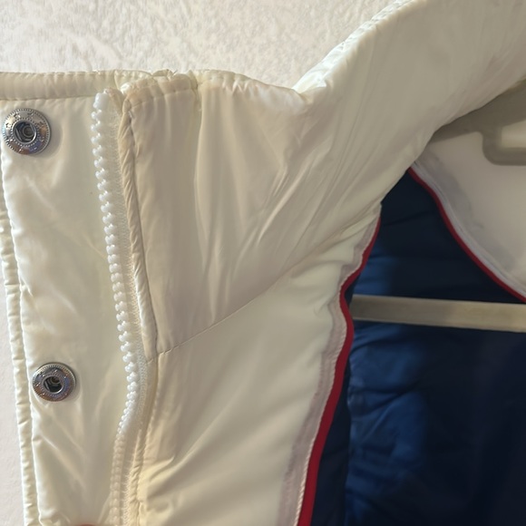 Tommy Hilfiger Women’s Quilted Vest - Picture 10 of 11